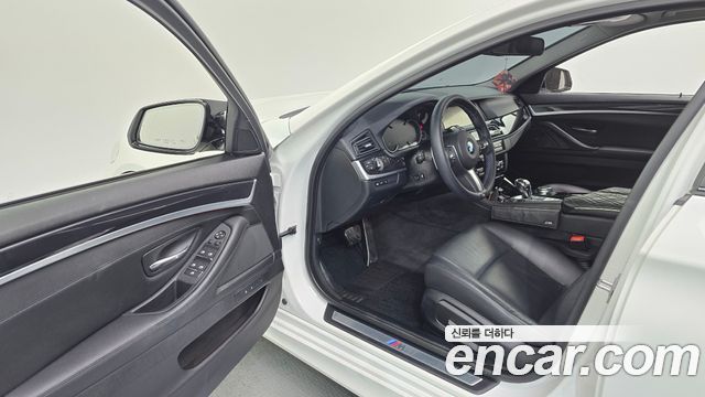 BMW 5 Series (F10) 520d M Aero Dynamic 2016 — фото 10