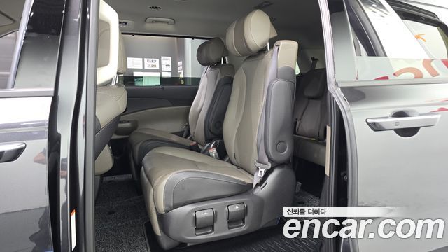 Kia Carnival (IV) Gasoline 7-Seater Noblesse 2024 — фото 11