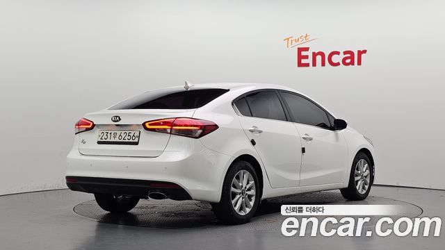 Kia K3 Trendy Style 2017 — фото 2