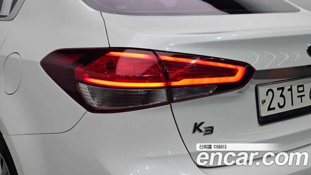 Kia K3 Trendy Style 2017 — фото 23