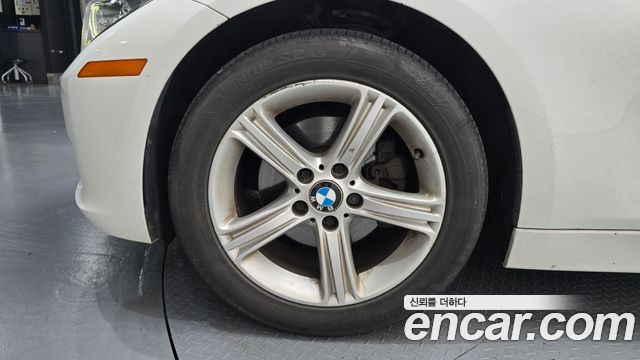 BMW 3 Series (F30) 320d 2013 — фото 5