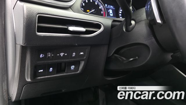 Hyundai Sonata (DN8) 1.6 Turbo Premium Family 2021 — фото 18
