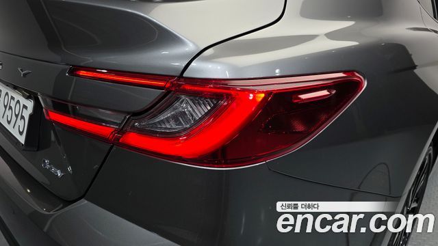 Toyota Camry (XV80) 2.5 XLE Hybrid 2025 — фото 23