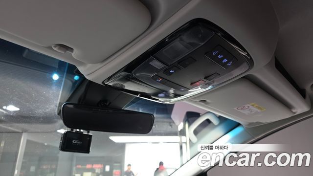Hyundai Staria Tourer 11-Seater Modern 2023 — фото 19
