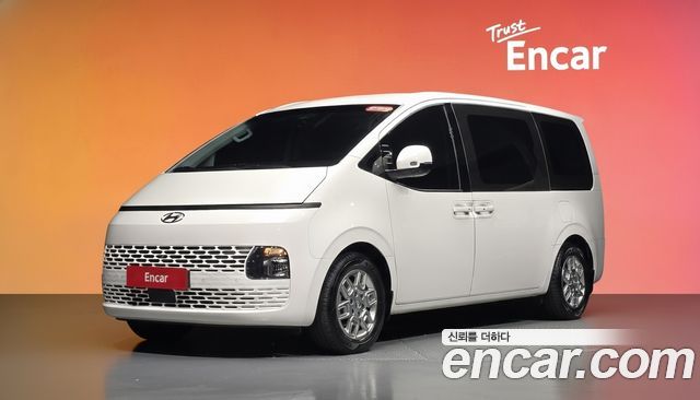 Hyundai Staria Tourer 11-Seater Modern 2023 — фото 1