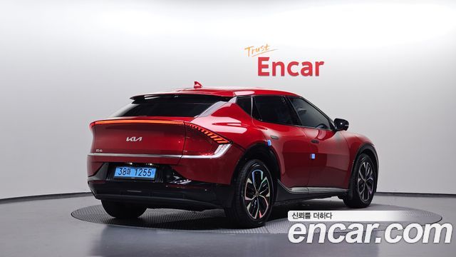 Kia EV6 Long Range Earth 2023 — фото 2