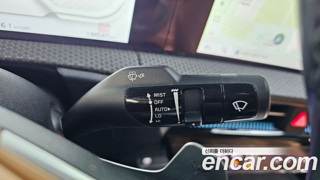 Kia EV6 Long Range Earth 2023 — фото 17
