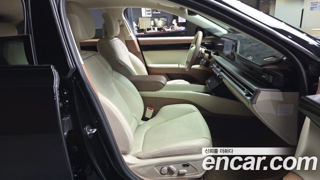 Hyundai Grandeur Hybrid (GN7) Calligraphy 2023 — фото 11