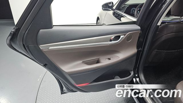 Hyundai Grandeur (IG) 3.0 LPi Premium Choice 2021 — фото 24