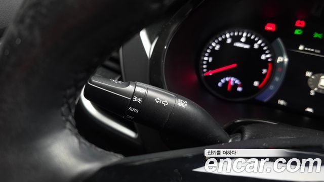 Kia Seltos Gasoline 1.6 Turbo 2WD Prestige 2023 — фото 29