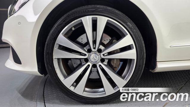 Mercedes-Benz CLS-Class (W218) CLS350 d 4MATIC 2016 — фото 5