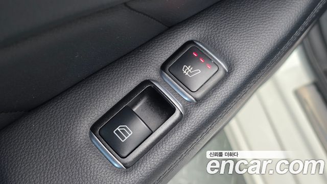 Mercedes-Benz CLS-Class (W218) CLS350 d 4MATIC 2016 — фото 18