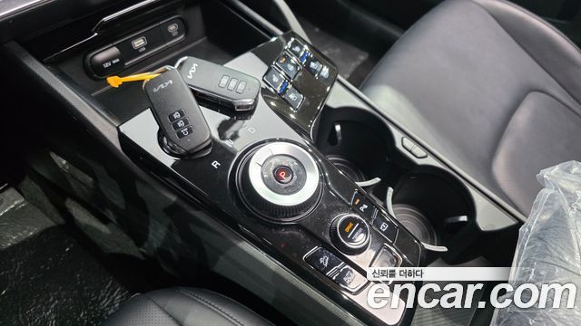 Kia Sportage Hybrid (V) Prestige 2023 — фото 9