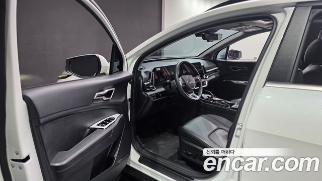 Kia Sportage Hybrid (V) Prestige 2023 — фото 10