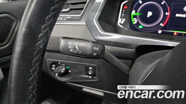 Volkswagen Tiguan Allspace 2.0 TDI Prestige 2020 — фото 15