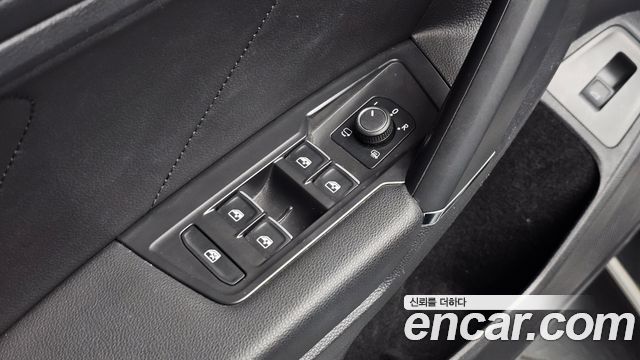 Volkswagen Tiguan Allspace 2.0 TDI Prestige 2020 — фото 30