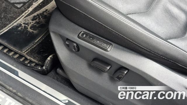 Volkswagen Tiguan Allspace 2.0 TDI Prestige 2020 — фото 31