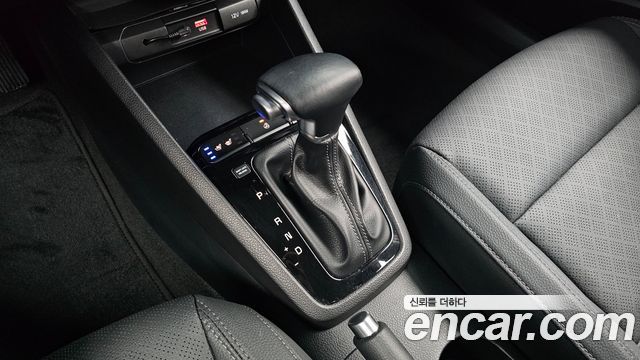 Kia Stonic 1.4 Trendy 2019 — фото 9