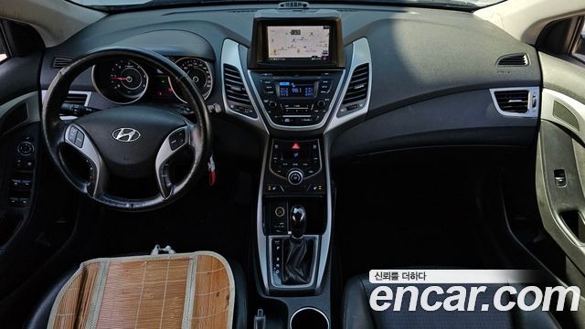 Hyundai Avante 1.6 VGT Smart Standard 2014 — фото 7