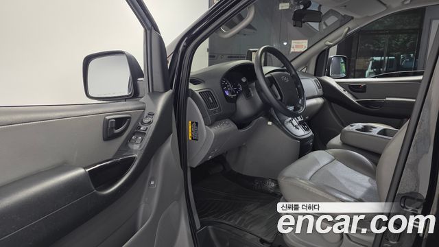 Hyundai Grand Starex Wagon 12-Seater Smart 2019 — фото 10