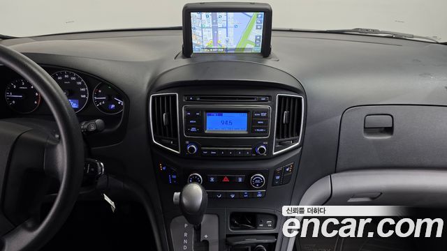 Hyundai Grand Starex Wagon 12-Seater Smart 2019 — фото 15