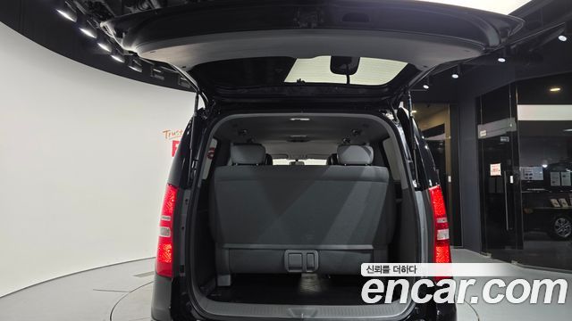 Hyundai Grand Starex Wagon 12-Seater Smart 2019 — фото 20