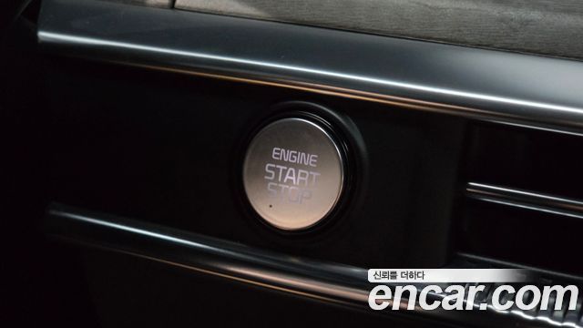 Kia K5 (III) 2.0 Noblesse 2023 — фото 19