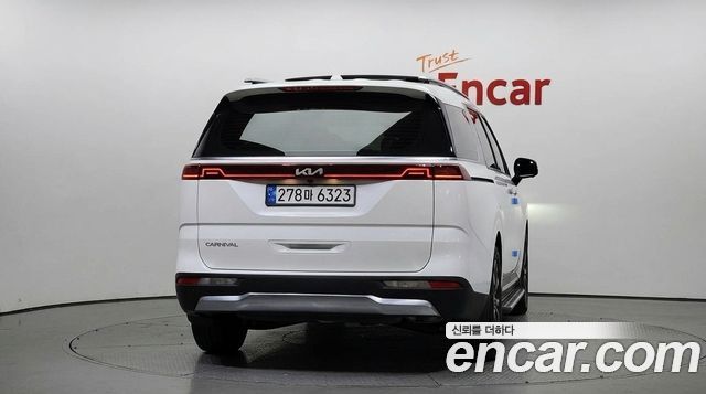Kia Carnival (IV) Gasoline 9-Seater Signature 2023 — фото 4