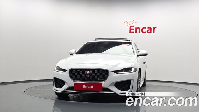 Jaguar XE D180 R-Dynamic S 2020 — фото 3