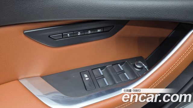 Jaguar XE D180 R-Dynamic S 2020 — фото 27