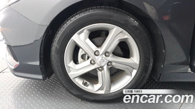 Hyundai Sonata New Rise 2.0 Smart Spicial 2019 — фото 5