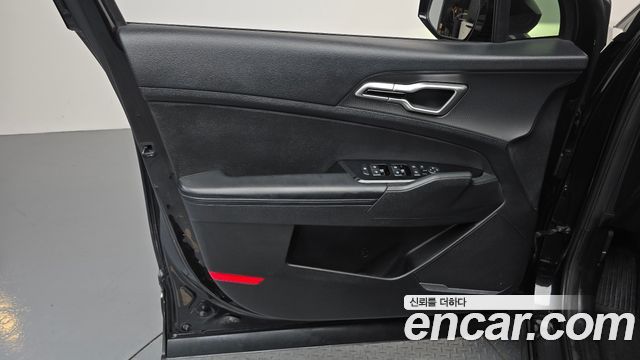Kia Sportage (V) Diesel 2.0 4WD Nobleless 2022 — фото 24