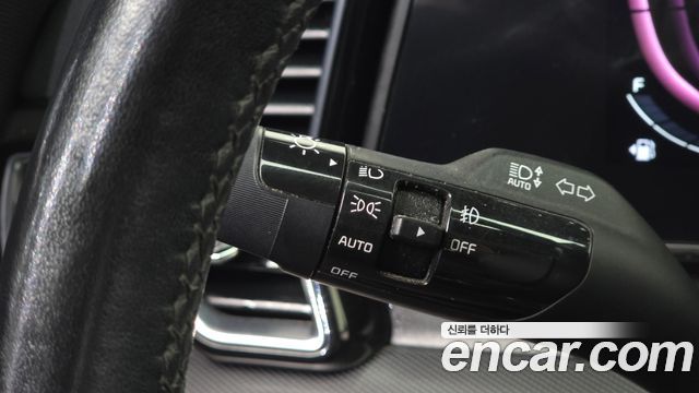 Kia Sportage (V) Diesel 2.0 4WD Nobleless 2022 — фото 30