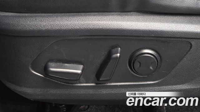 Kia Sportage (V) Diesel 2.0 4WD Nobleless 2022 — фото 31