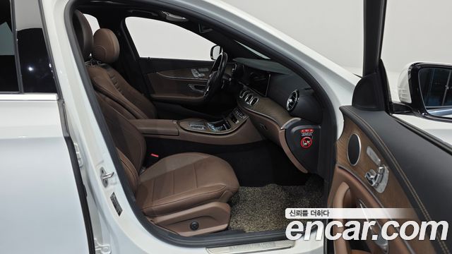 Mercedes-Benz E-Class (W213) E250 Exclusive 2021 — фото 11