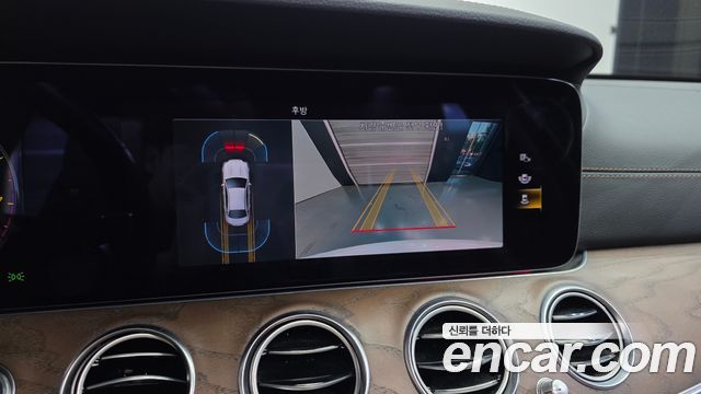 Mercedes-Benz E-Class (W213) E250 Exclusive 2021 — фото 15