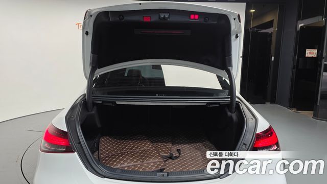 Mercedes-Benz E-Class (W213) E250 Exclusive 2021 — фото 20