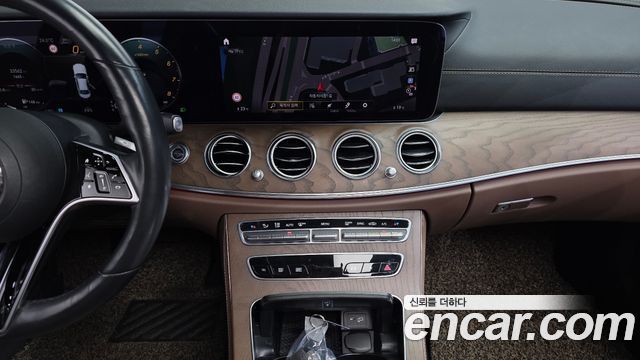Mercedes-Benz E-Class (W213) E250 Exclusive 2021 — фото 29