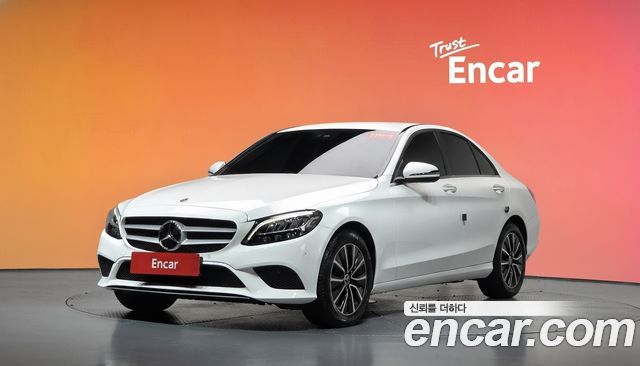 Mercedes-Benz C-Class (W205) C200 2019 — фото 1
