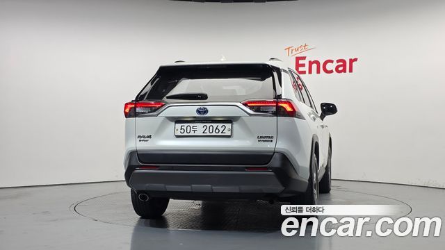 Toyota RAV4 (V) 2.5 4WD Hybrid 2019 — фото 4