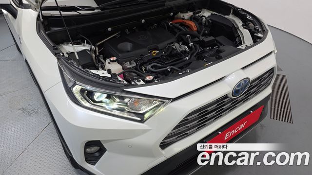 Toyota RAV4 (V) 2.5 4WD Hybrid 2019 — фото 6