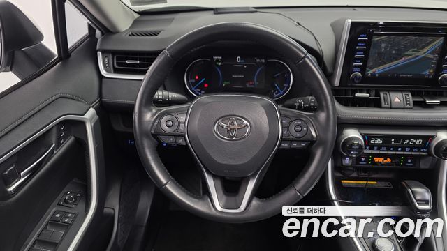 Toyota RAV4 (V) 2.5 4WD Hybrid 2019 — фото 13