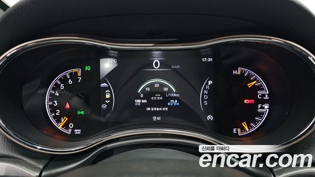 Jeep Grand Cherokee 3.6 Limited WK2 2015 — фото 8