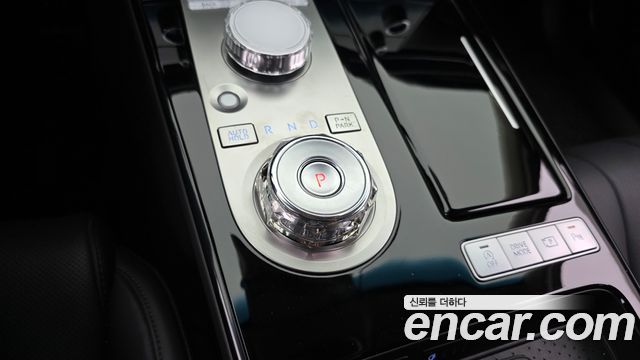 Genesis G80 (RG3) Gasoline 2.5 Turbo AWD 2025 — фото 9