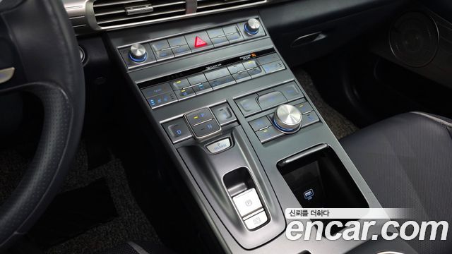 Hyundai Nexo Premium 2023 — фото 9