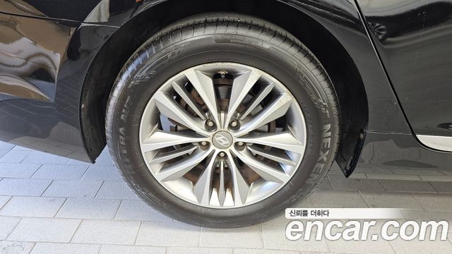 Hyundai Grandeur (HG) HG240 Modern 2015 — фото 5