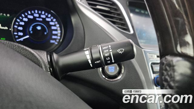 Hyundai Grandeur (HG) HG240 Modern 2015 — фото 29