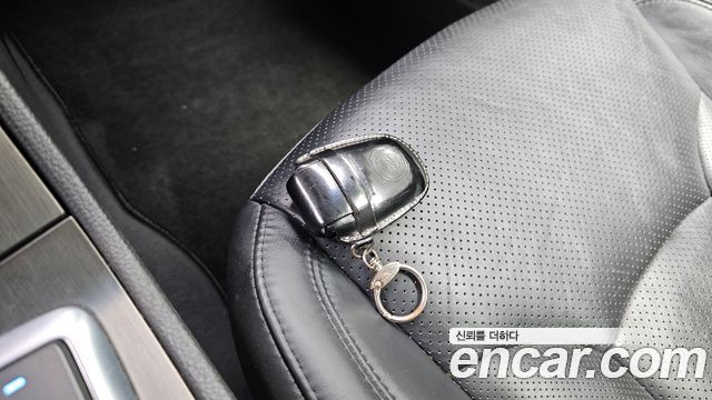 Hyundai Grandeur (HG) HG240 Modern 2015 — фото 31