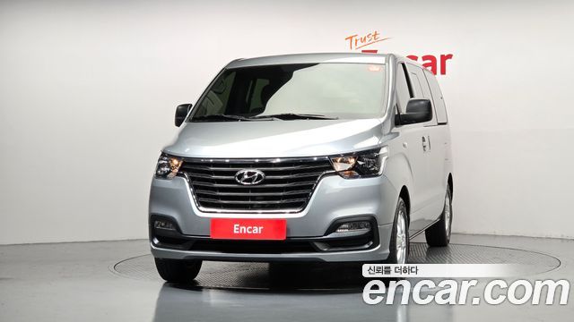 Hyundai Grand Starex Wagon 11-Seater Modern 2020 — фото 3