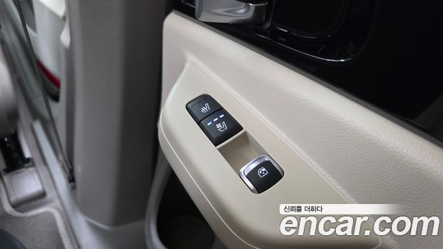 Kia Carnival (IV) Gasoline 9-Seater Signature 2024 — фото 19